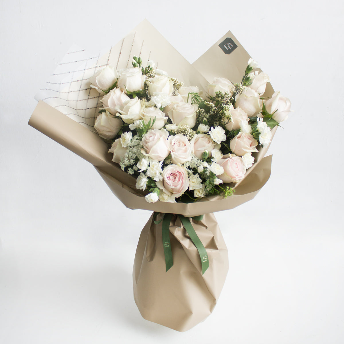 Classic Love Quicksand Rose Bouquet LA